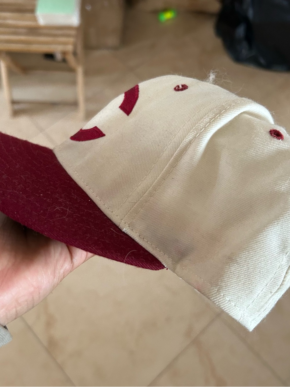 Cincinnati reds Two-Tone Cream and Maroon Baseball Cap with Embroidered C #96 - Picture 3 of 7